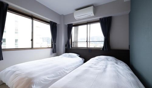 Twin Room with Shower
