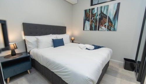 Apartment with Balcony