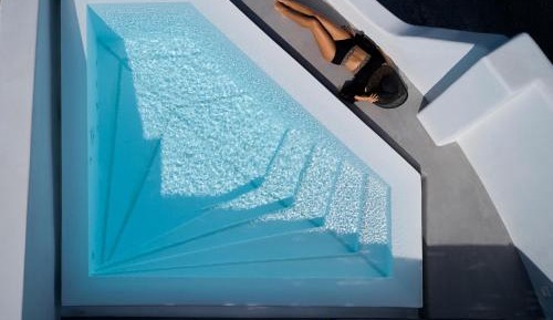 The Diamond Suite with Diamond Infinity Heated Private Pool