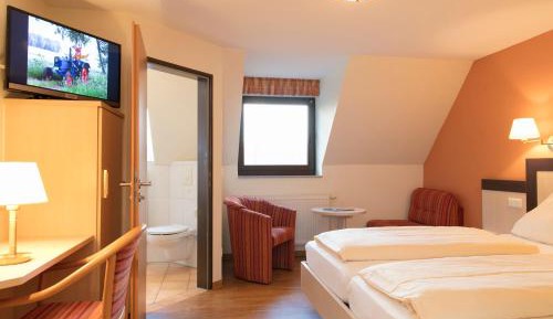 Double Room with Private Bathroom