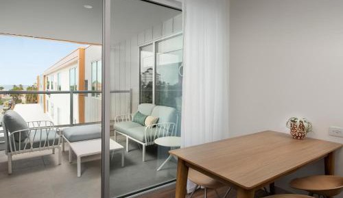 Studio Commons, 4 Bedroom Suite, Balcony