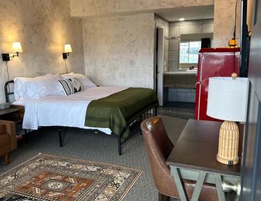 Superior King Room