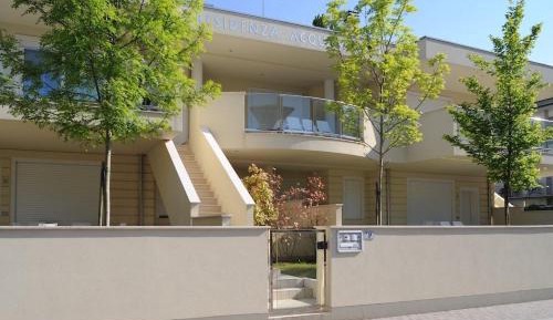 Three-Bedroom Apartment with Terrace