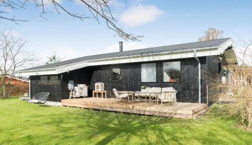 Two-Bedroom Holiday Home