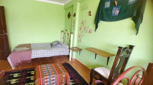 Economy Quadruple Room with Shared Bathroom