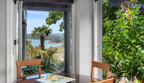Suite with Garden View
