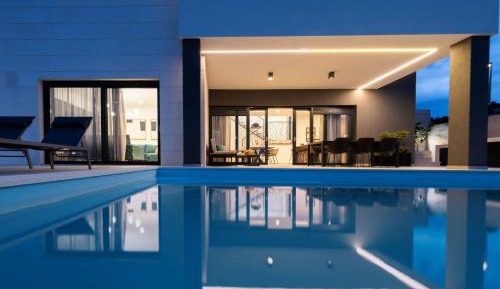 Three-Bedroom Villa with Pool