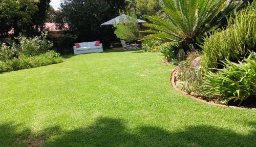 Deluxe Double or Twin Room with Garden View