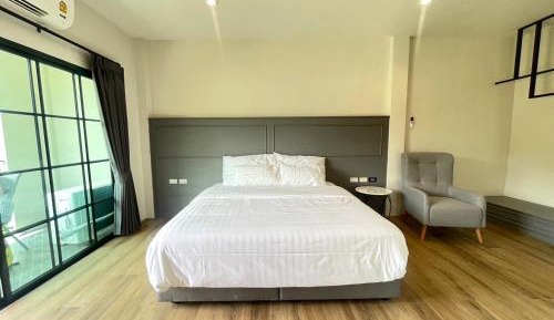 Large Double Room