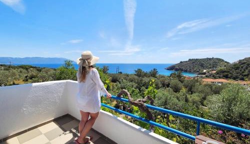 Studio with Sea View