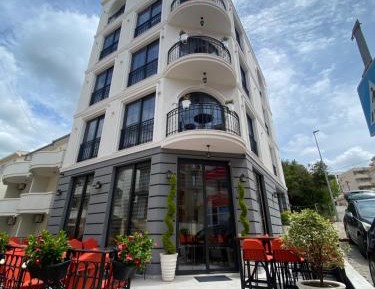 Double Room with Balcony and Sea View