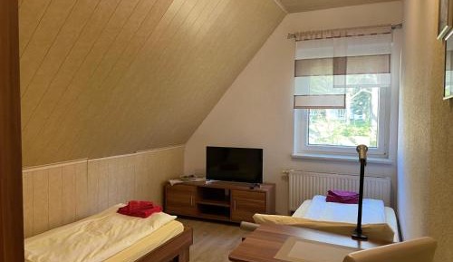 Double Room with Shared Bathroom