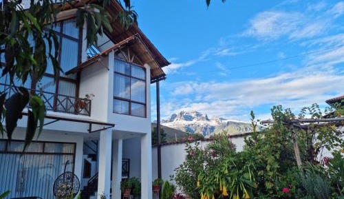 Family Room with Mountain View