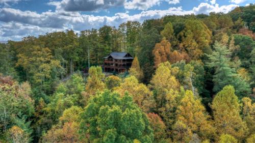 Five-Bedroom Holiday Home
