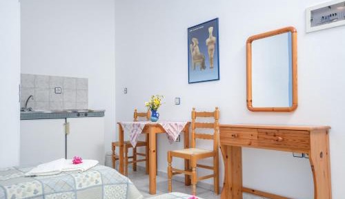 Studio with Mountain View (2 Adults)