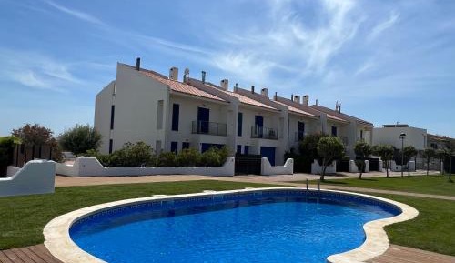 Three-Bedroom Townhouse