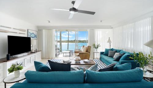 Deluxe Apartment