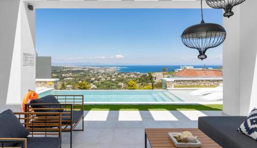 Villa with Sea View
