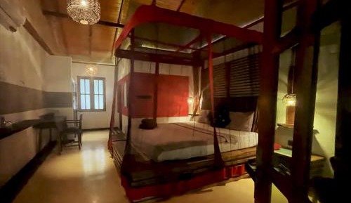 King Room with Balcony