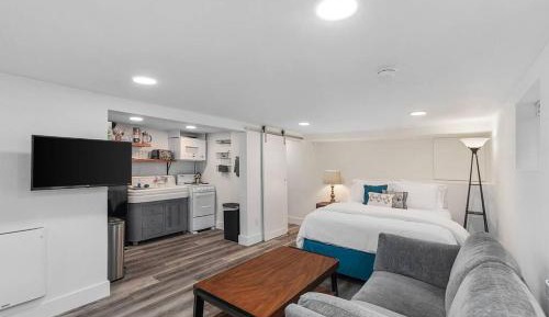 One-Bedroom House