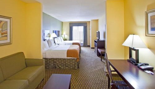 Suite with Two Beds - Non-Smoking