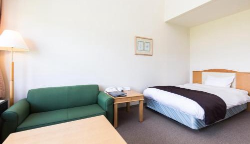 Maisonette (3 Adults)