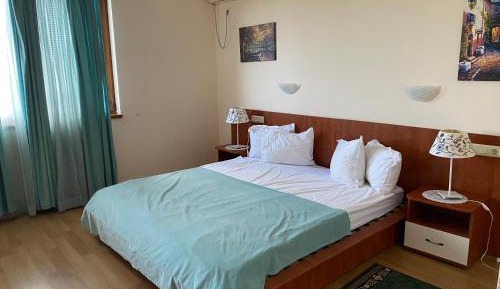 Deluxe Double or Twin Room with Balcony