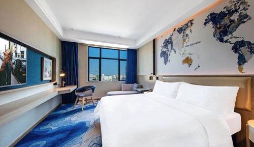 Honorable Double Room with City View