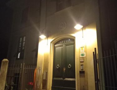 Deluxe Double Room (2 Adults + 1 Child)