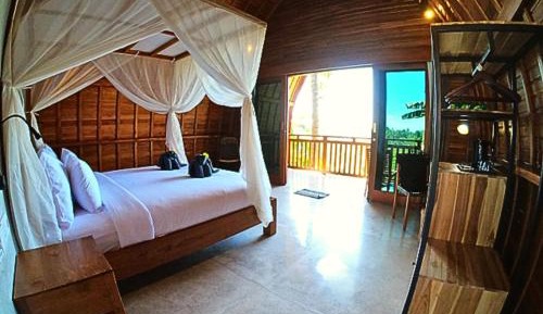 One-Bedroom Bungalow