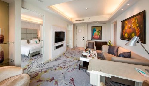 Executive King Suite - Executive Lounge Access