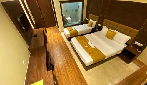 Deluxe Triple Room