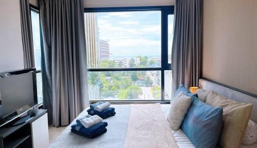 Deluxe Suite with Sea View
