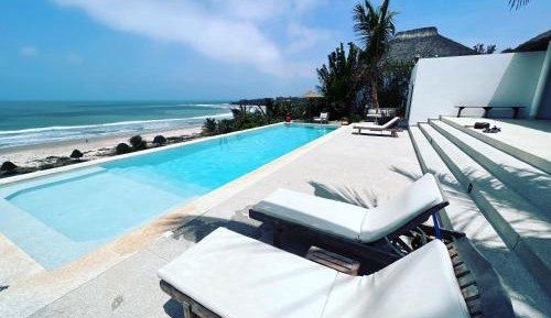 Villa - Beach Front