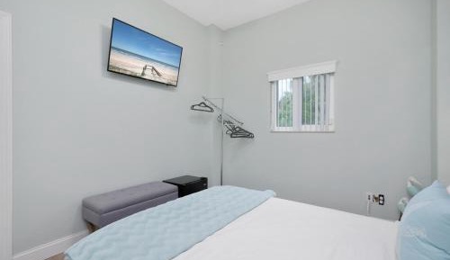 Three-Bedroom Holiday Home 