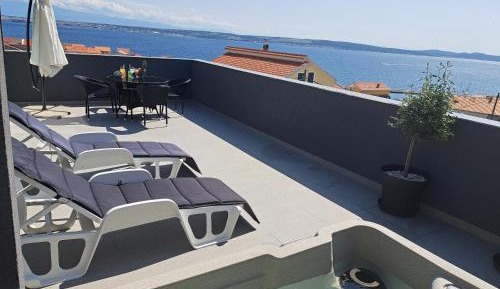 Apartment with Terrace