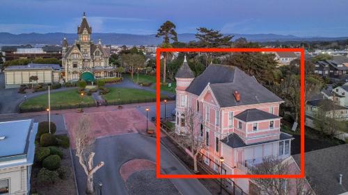 Villa with Sea View