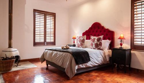 Queen Room with Spa Bath