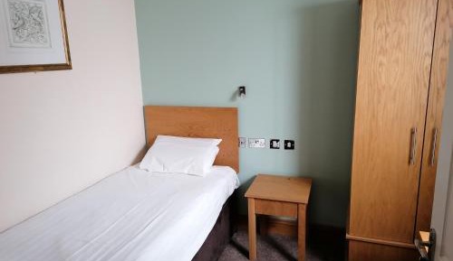 Single Room with Bathroom