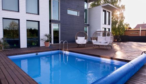 Apartment with View and Balcony