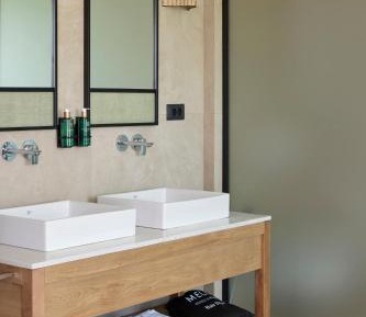 The Level Grand Suite Beachside Adults Only