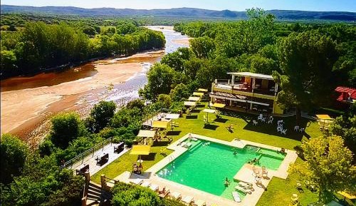 One-Bedroom Bungalow (3 Adults)