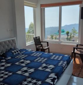 King Room with Mountain View