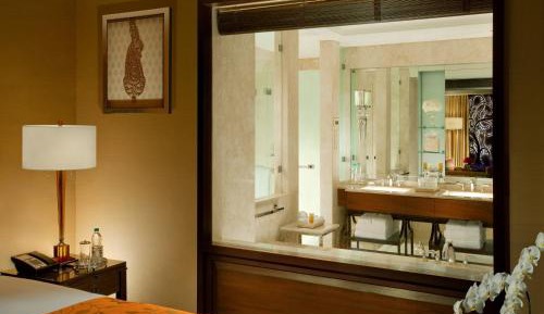 Deluxe Double or Twin Room with City View