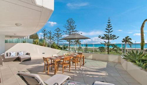 Apartment with Sea View