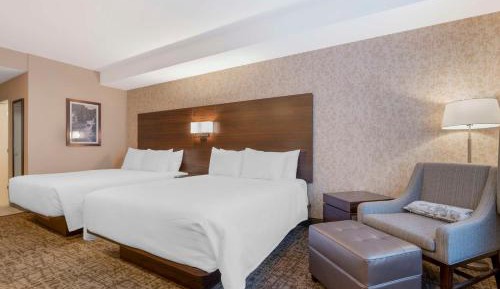 Queen Room with Two Queen Beds and Walk-In Shower - Non-Smoking