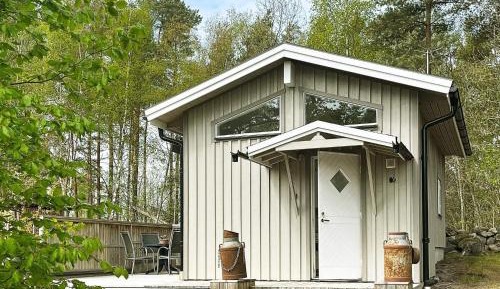 One-Bedroom Holiday Home