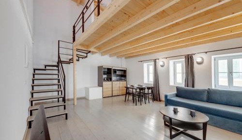 Apartment - Split Level