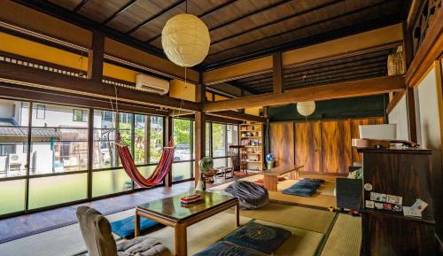 Japanese-Style Room