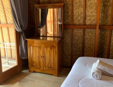 Suite with Hot Tub